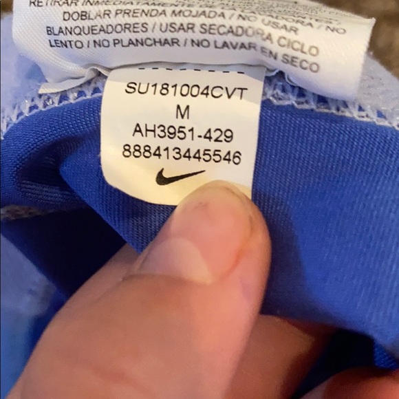 Nike Pro athletic shorts size small for girls - Picture 2 of 2